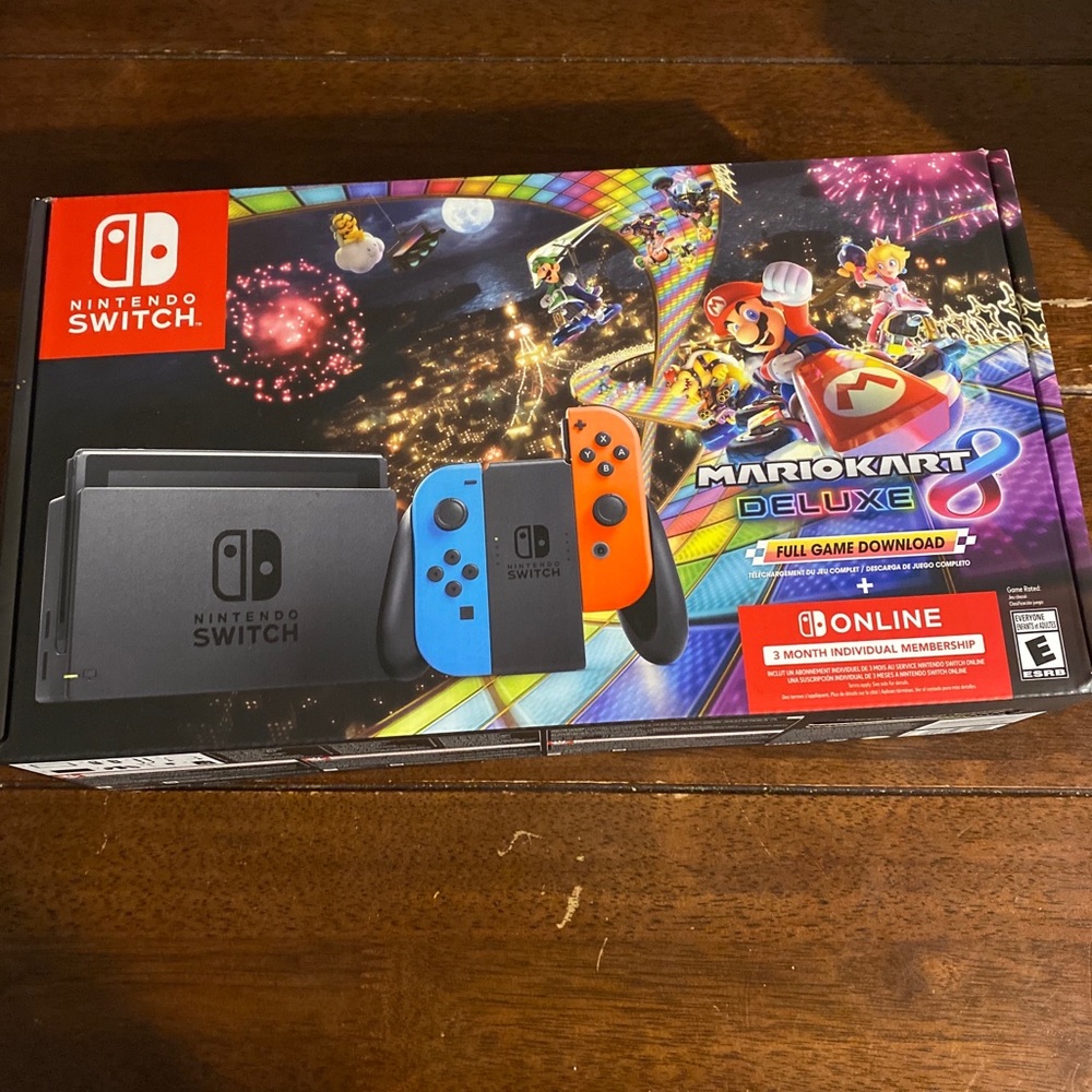 Nintendo Switch V2 Mario Kart 8 Deluxe Bundle with Download Codes - Picture 5 of 6